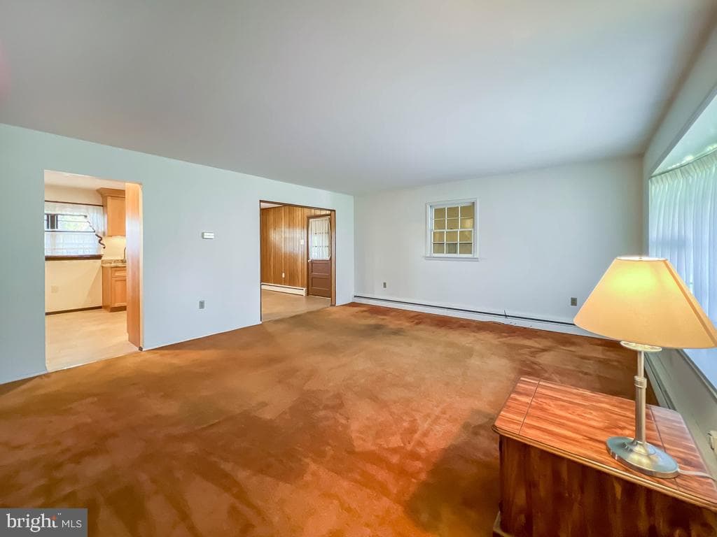720 Adams Avenue photo 10