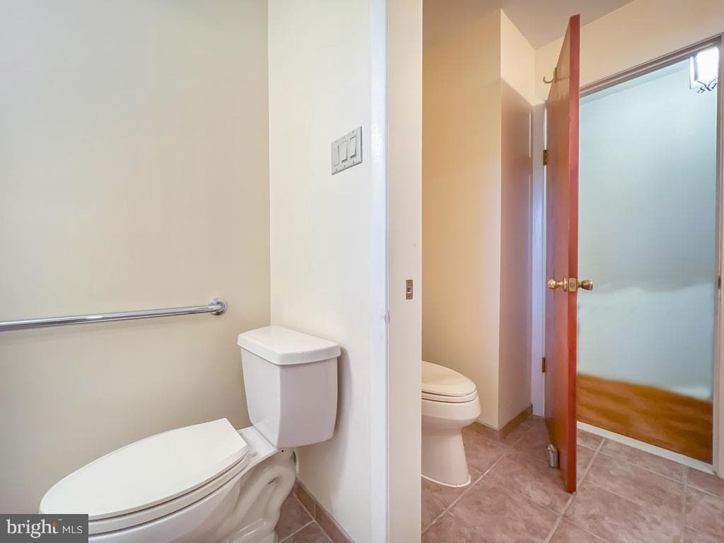 720 Adams Avenue photo 13