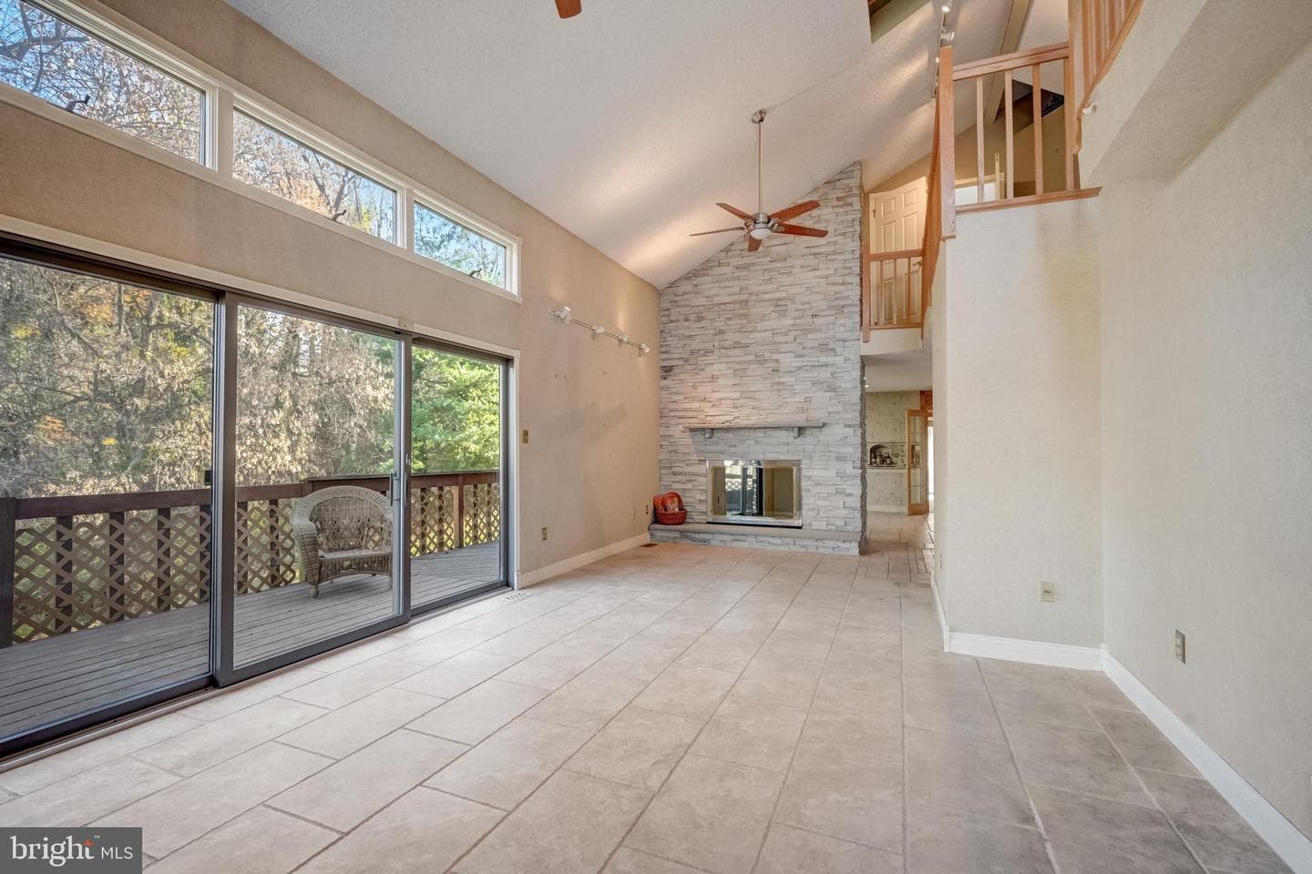 4535 N River Drive photo 11