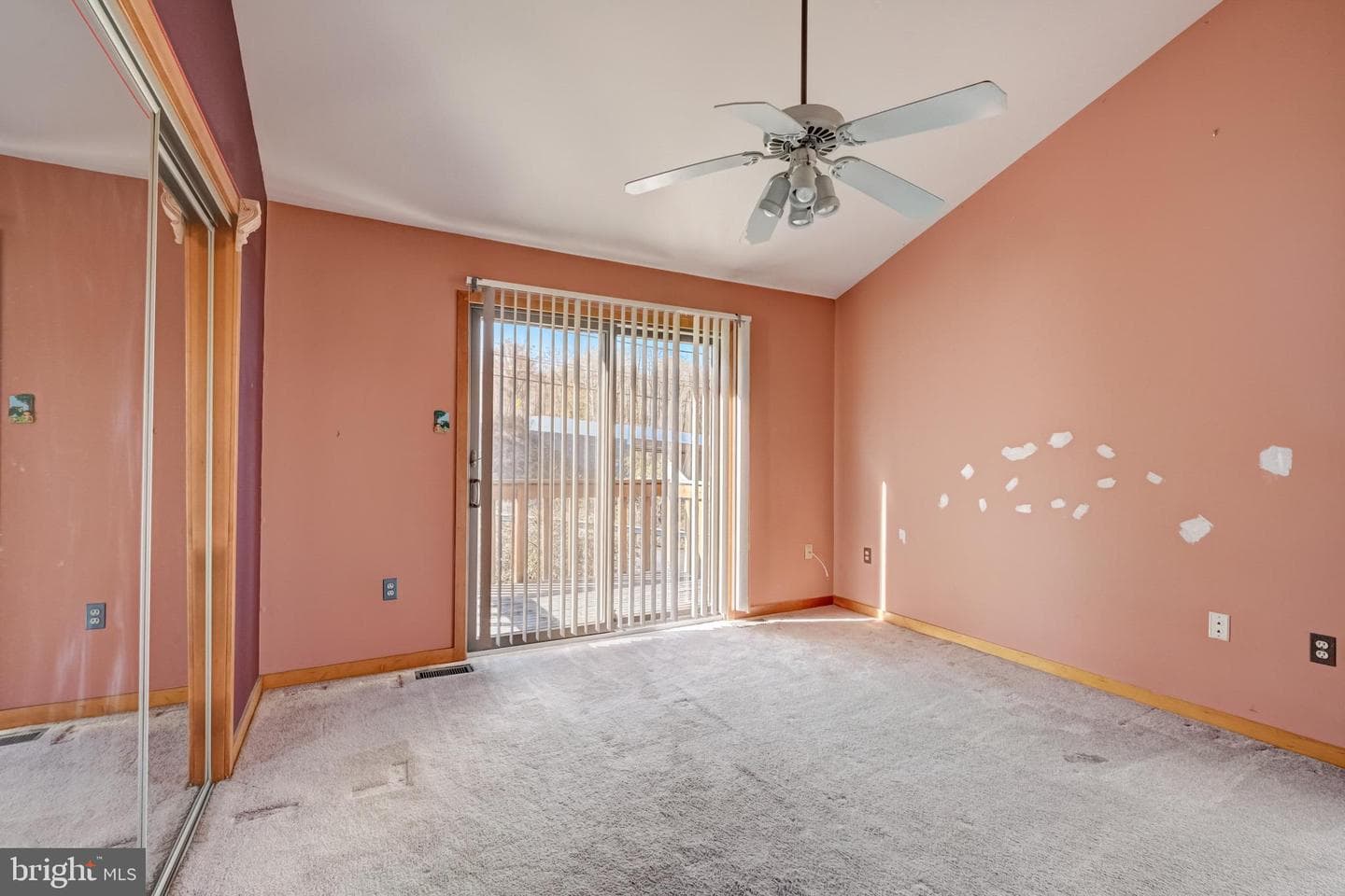 4535 N River Drive photo 28
