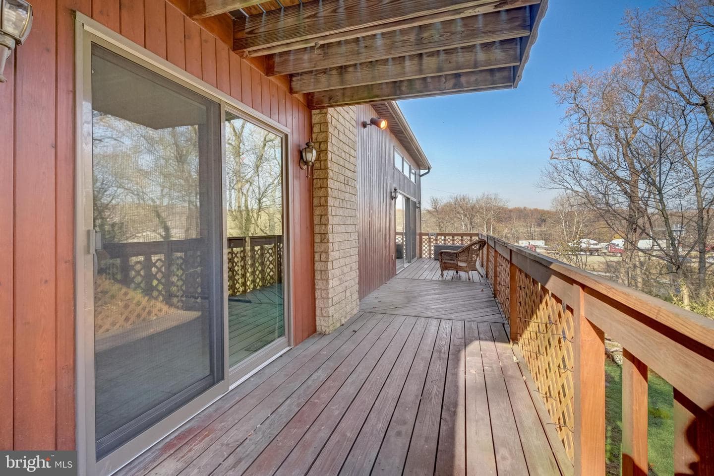 4535 N River Drive photo 32