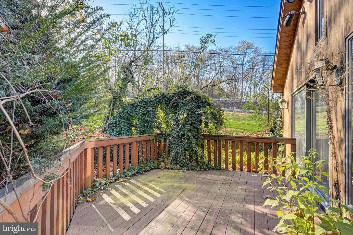 4535 N River Drive photo 36