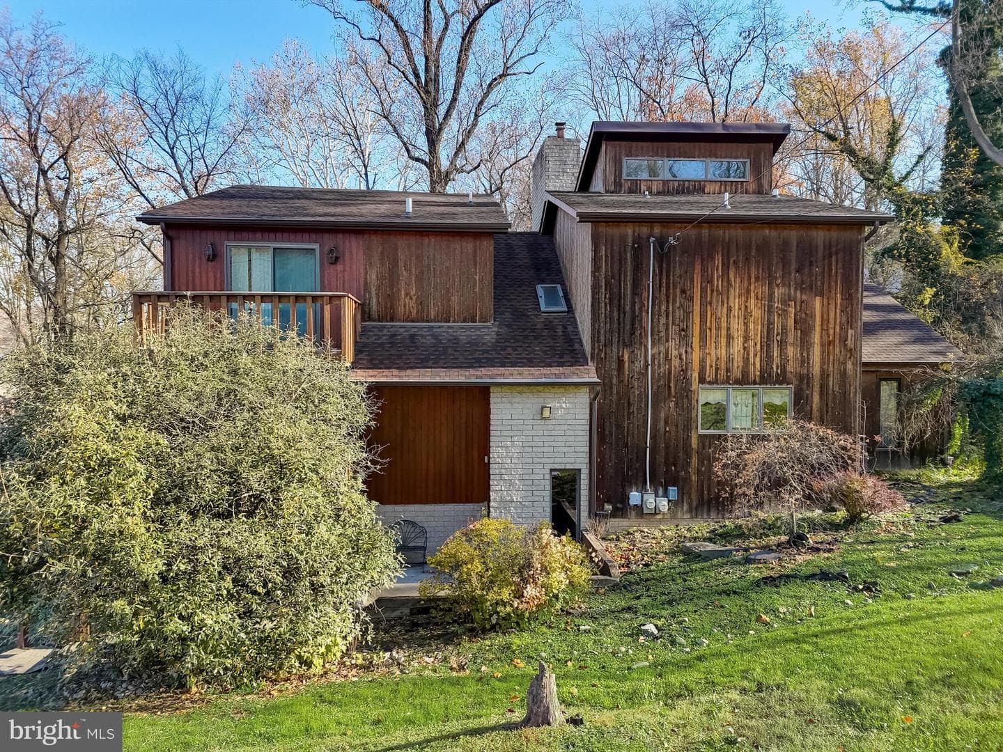 4535 N River Drive photo 40