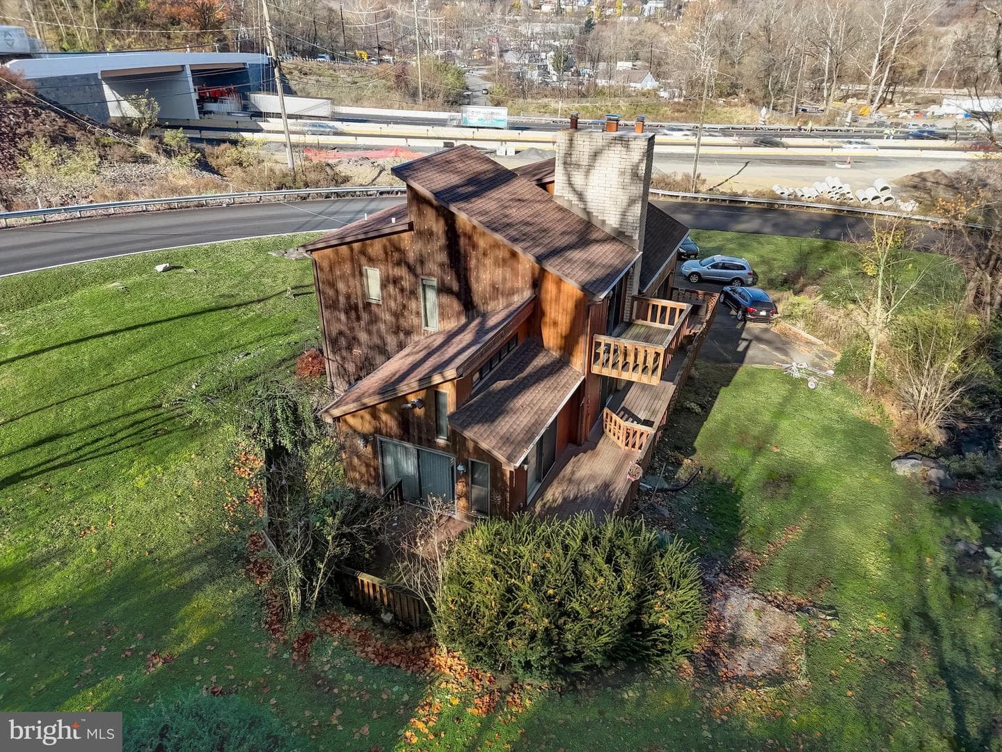 4535 N River Drive photo 47