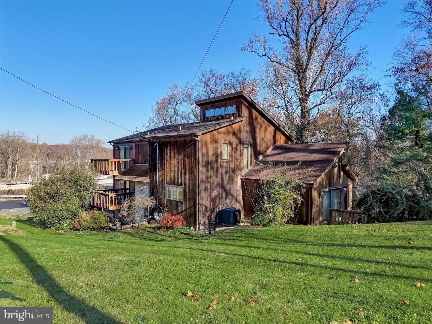 4535 N River Drive photo 48