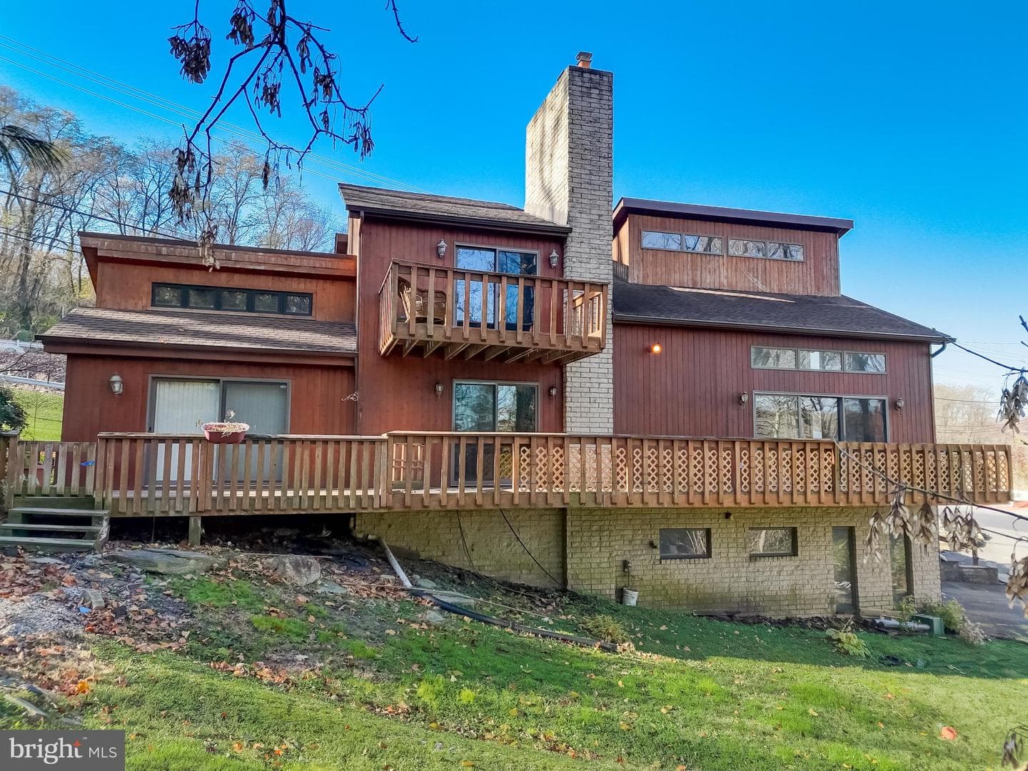 4535 N River Drive photo 50