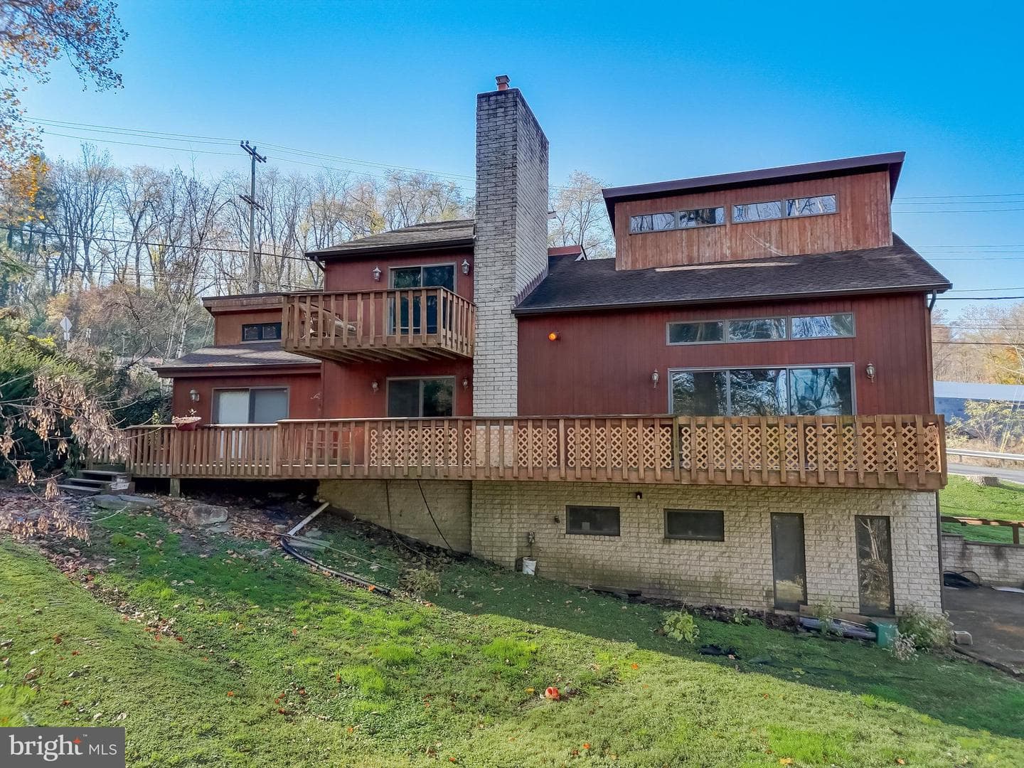 4535 N River Drive photo 51