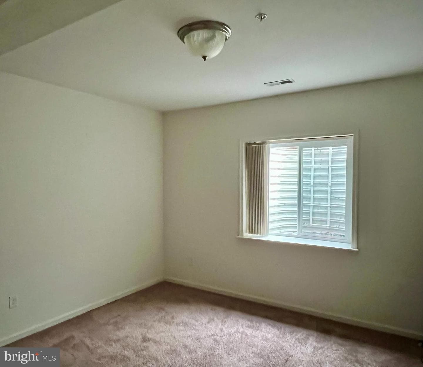 1371 Gabriel Lane photo 17