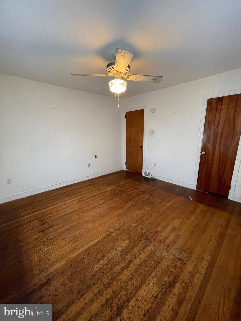 1090 Buttonwood Avenue photo 14