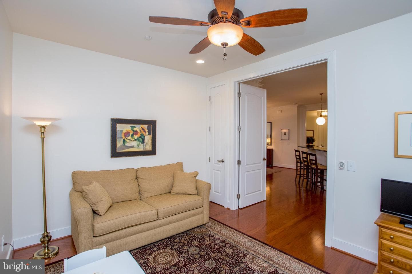 5216 Meridian Boulevard photo 31