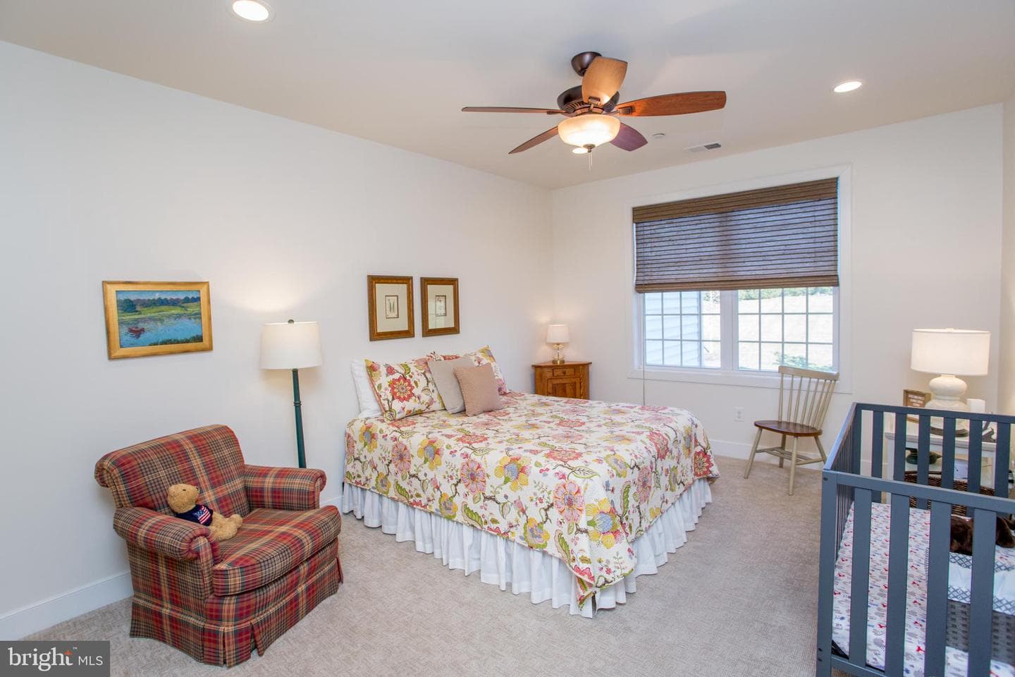 5216 Meridian Boulevard photo 33