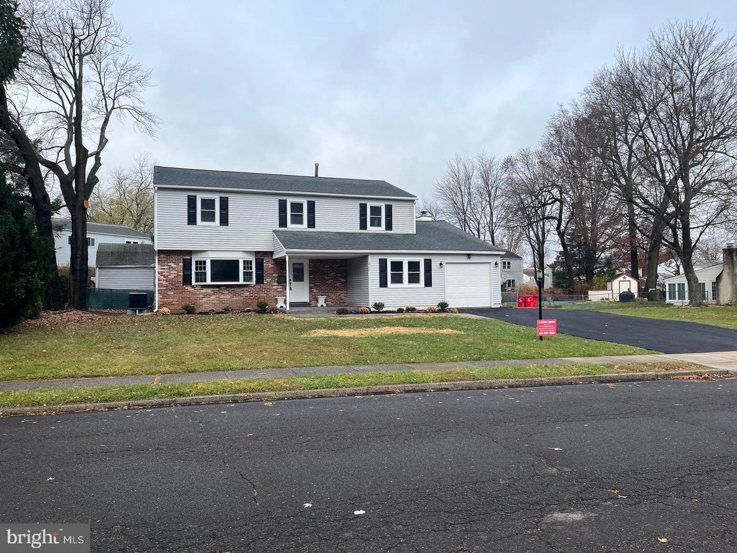 828 Phillips Road photo 3