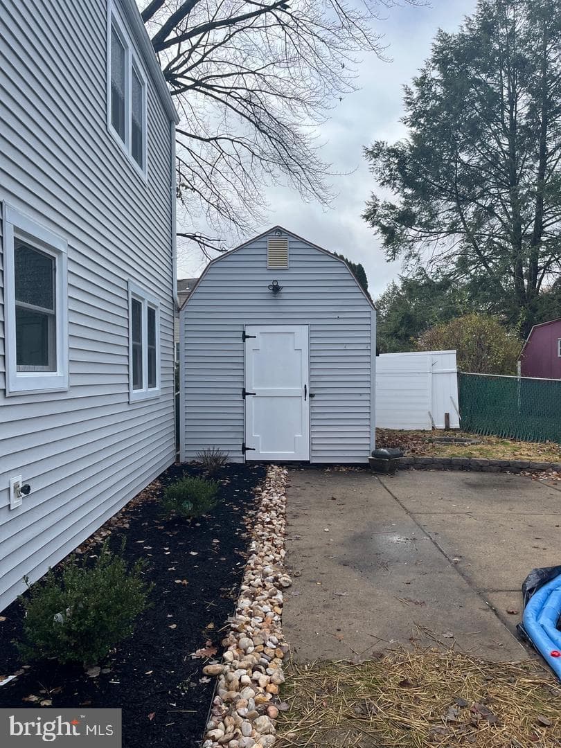 828 Phillips Road photo 44