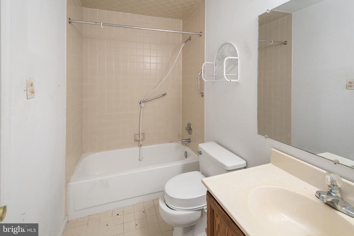 72 Heather Court photo 10