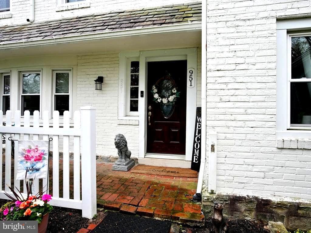 951 2nd Street Pike photo 4