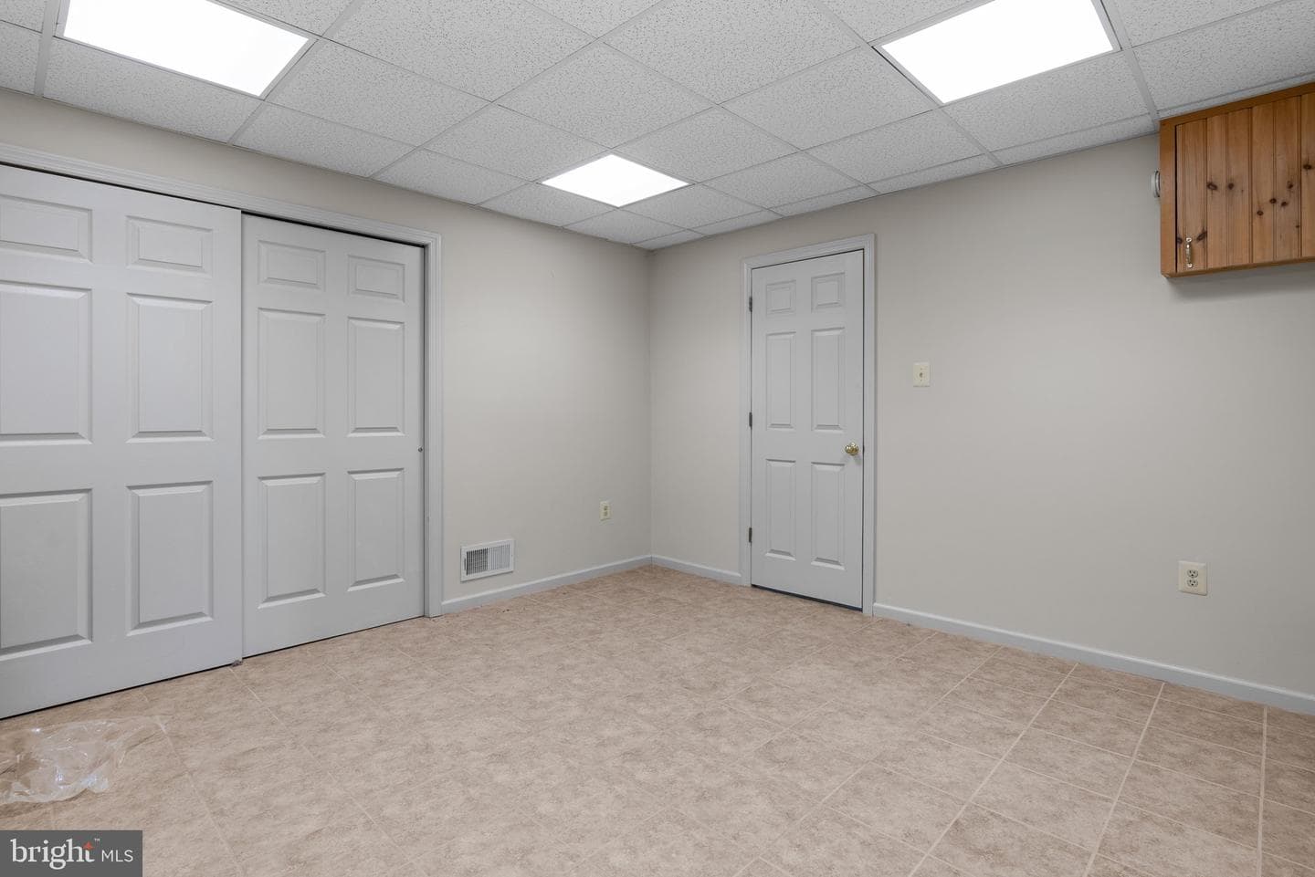 757 Brighton Way photo 33
