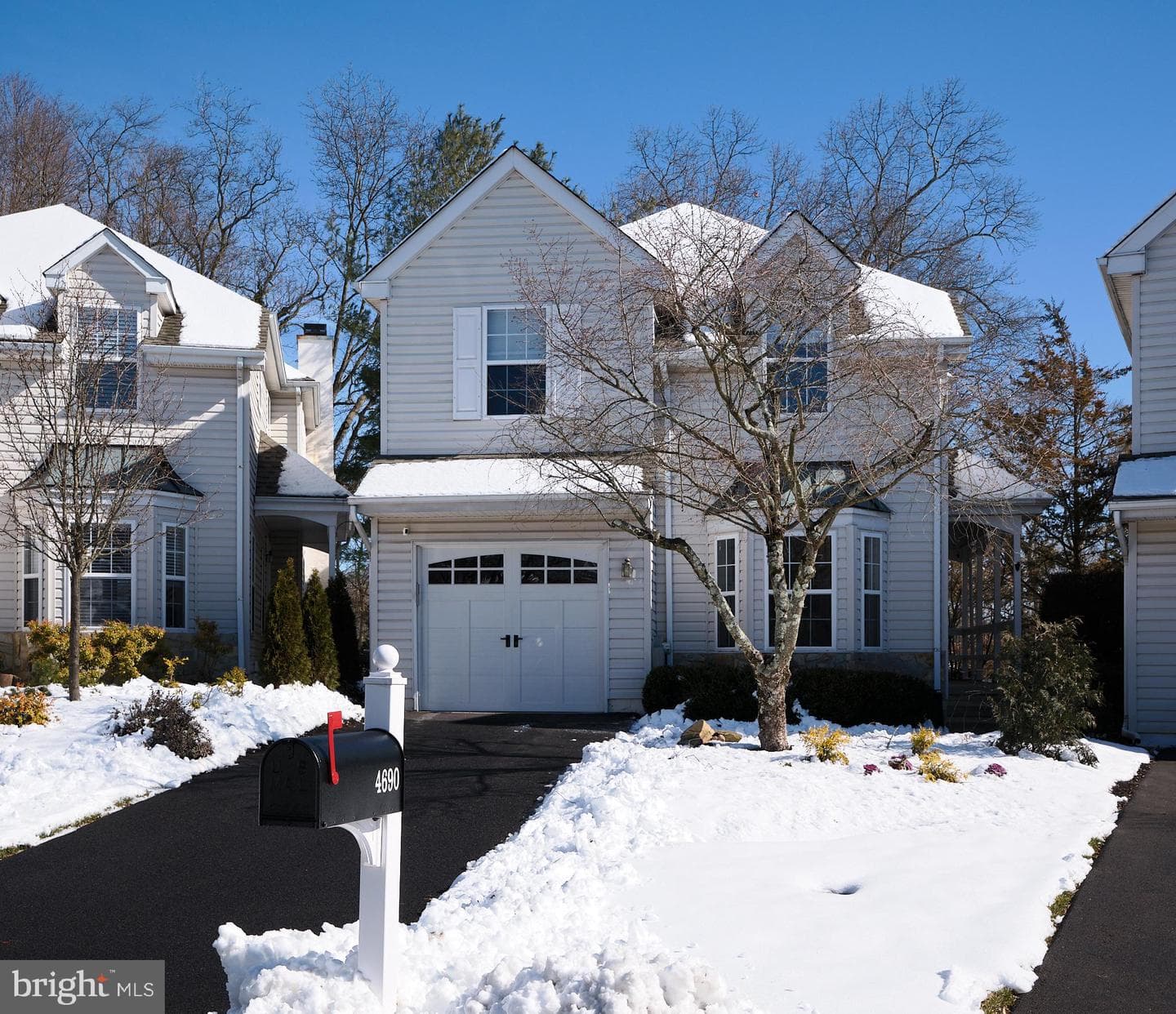 4690 Bradley Court photo 30