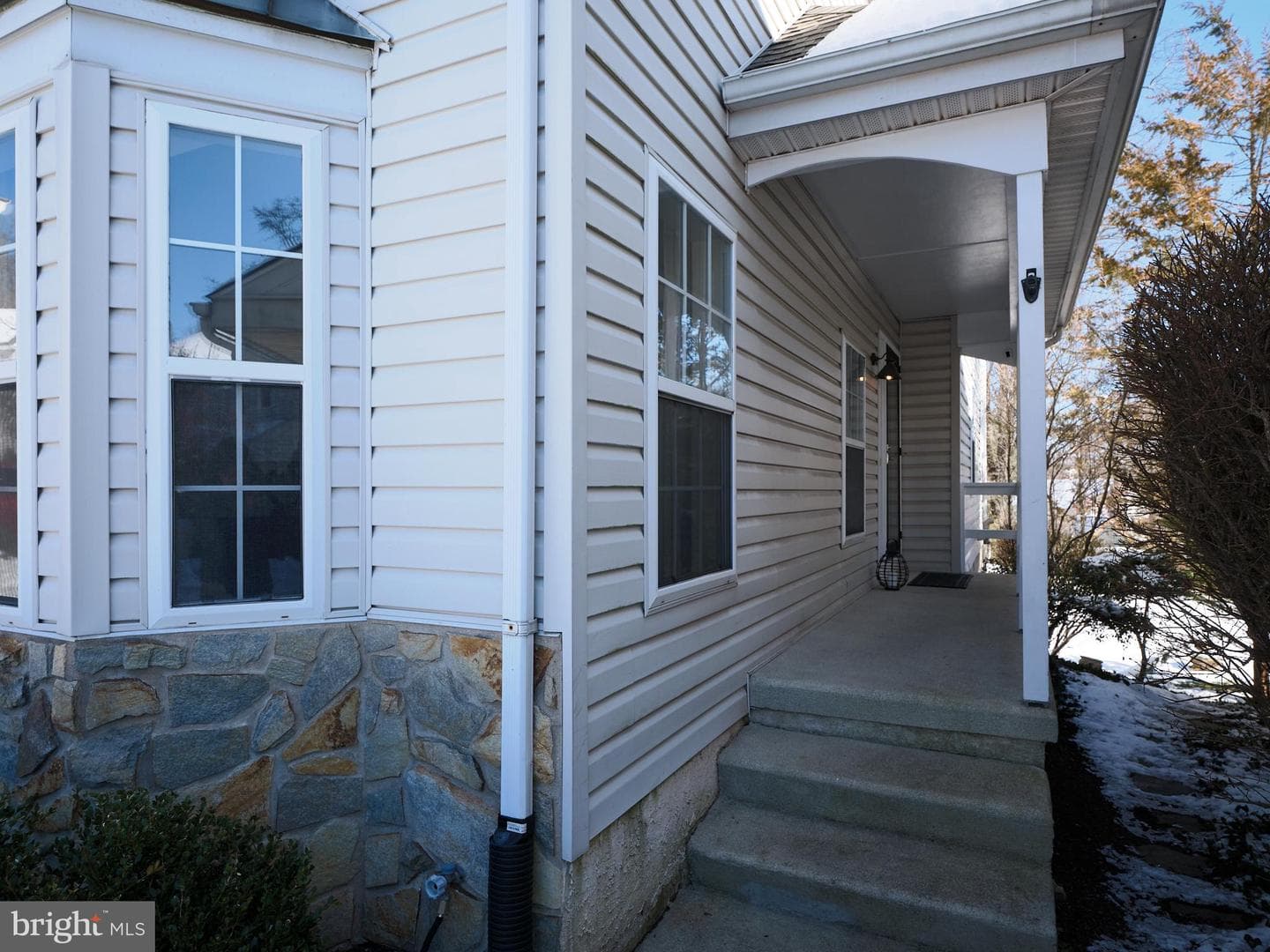 4690 Bradley Court photo 31