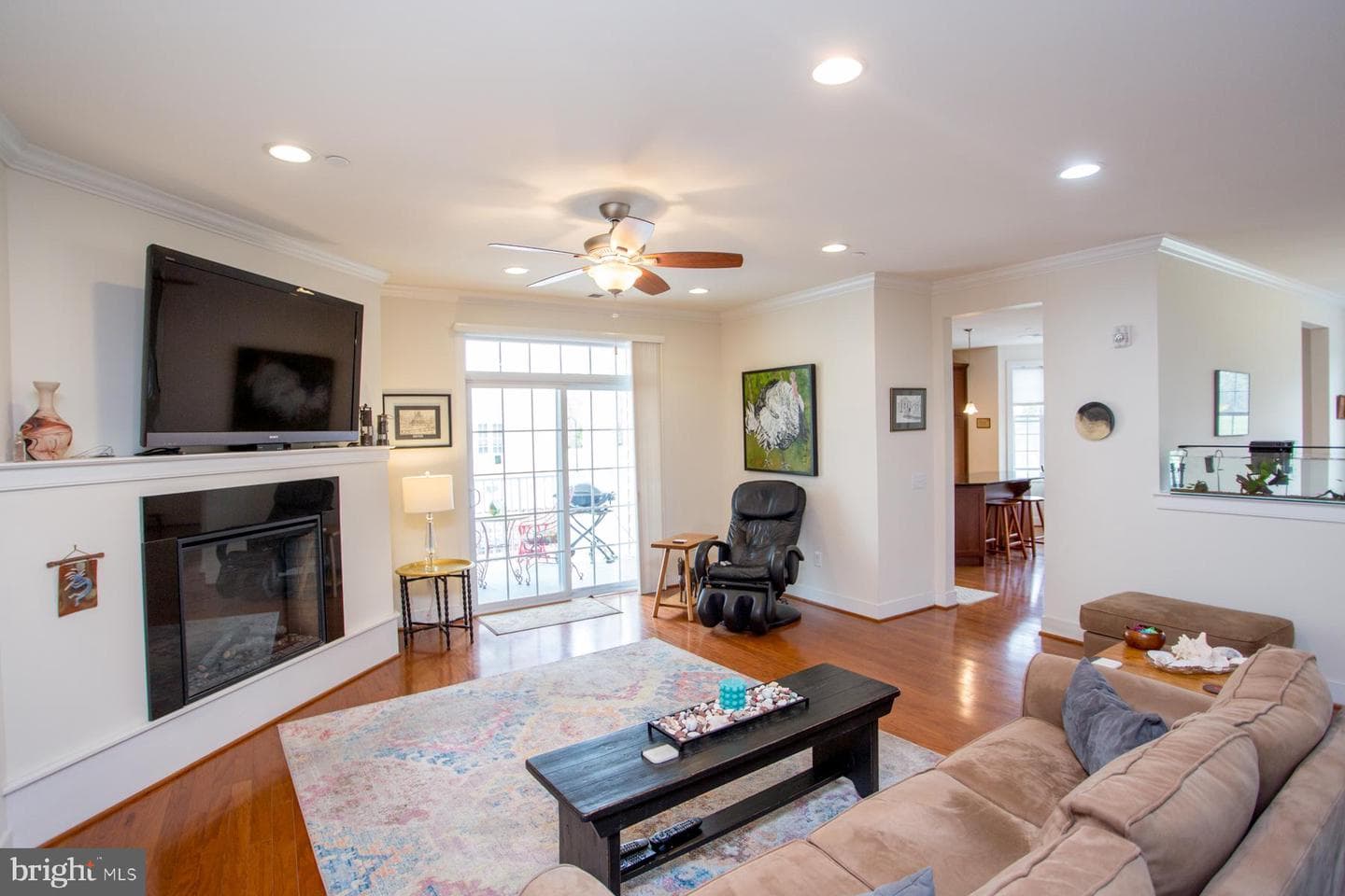 5220 Meridian Boulevard photo 13