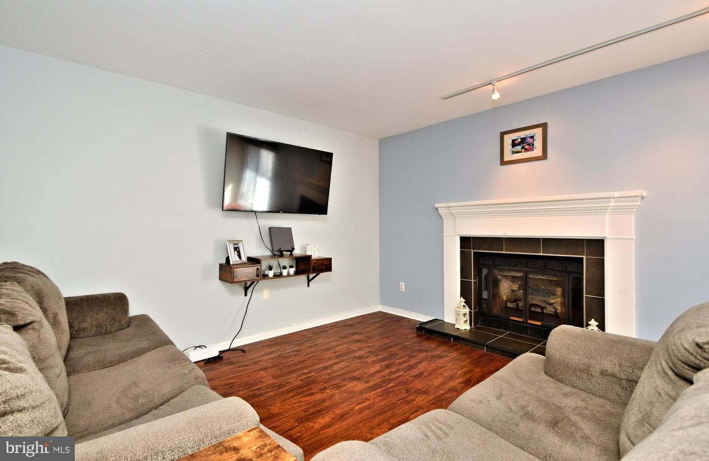 978 Browning Place photo 24