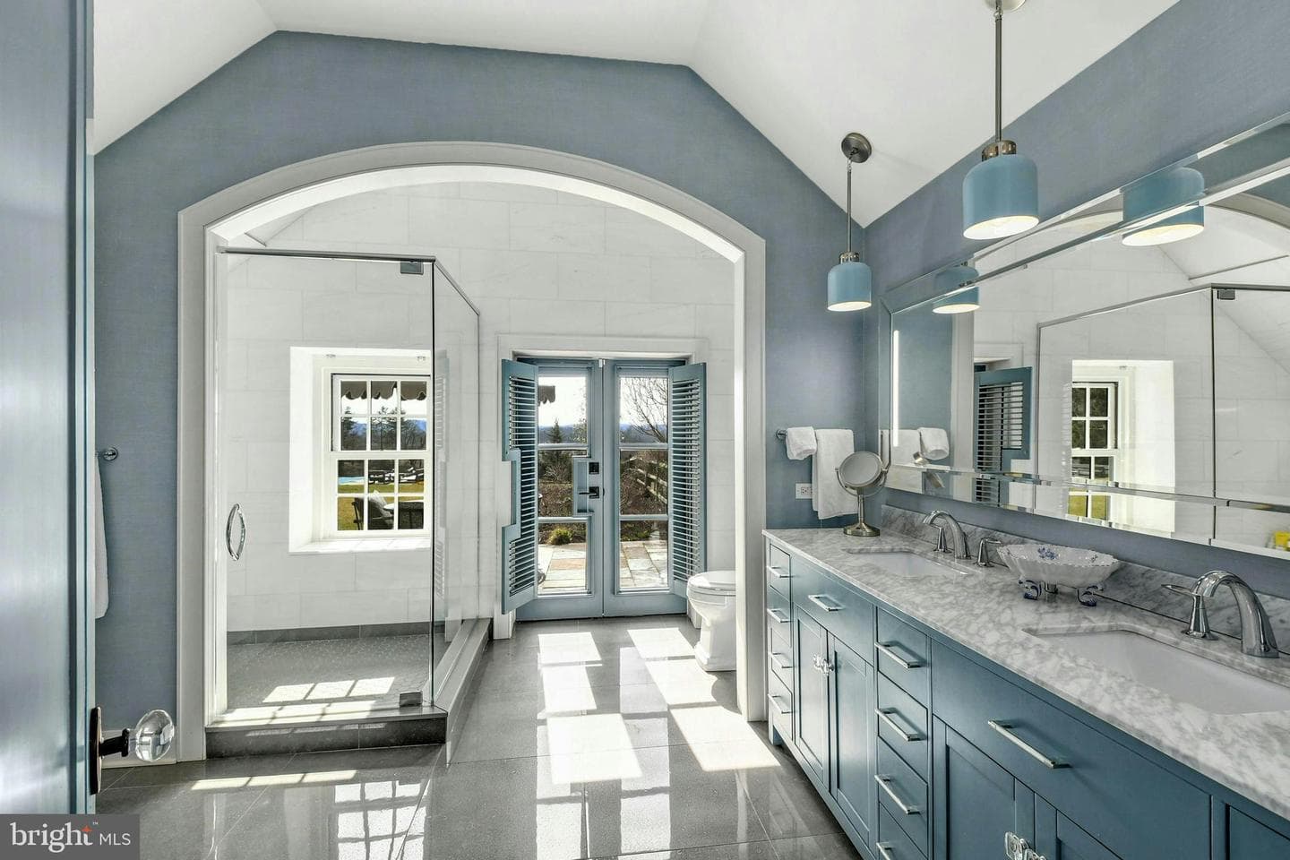 7043 Phillips Mill Road photo 29