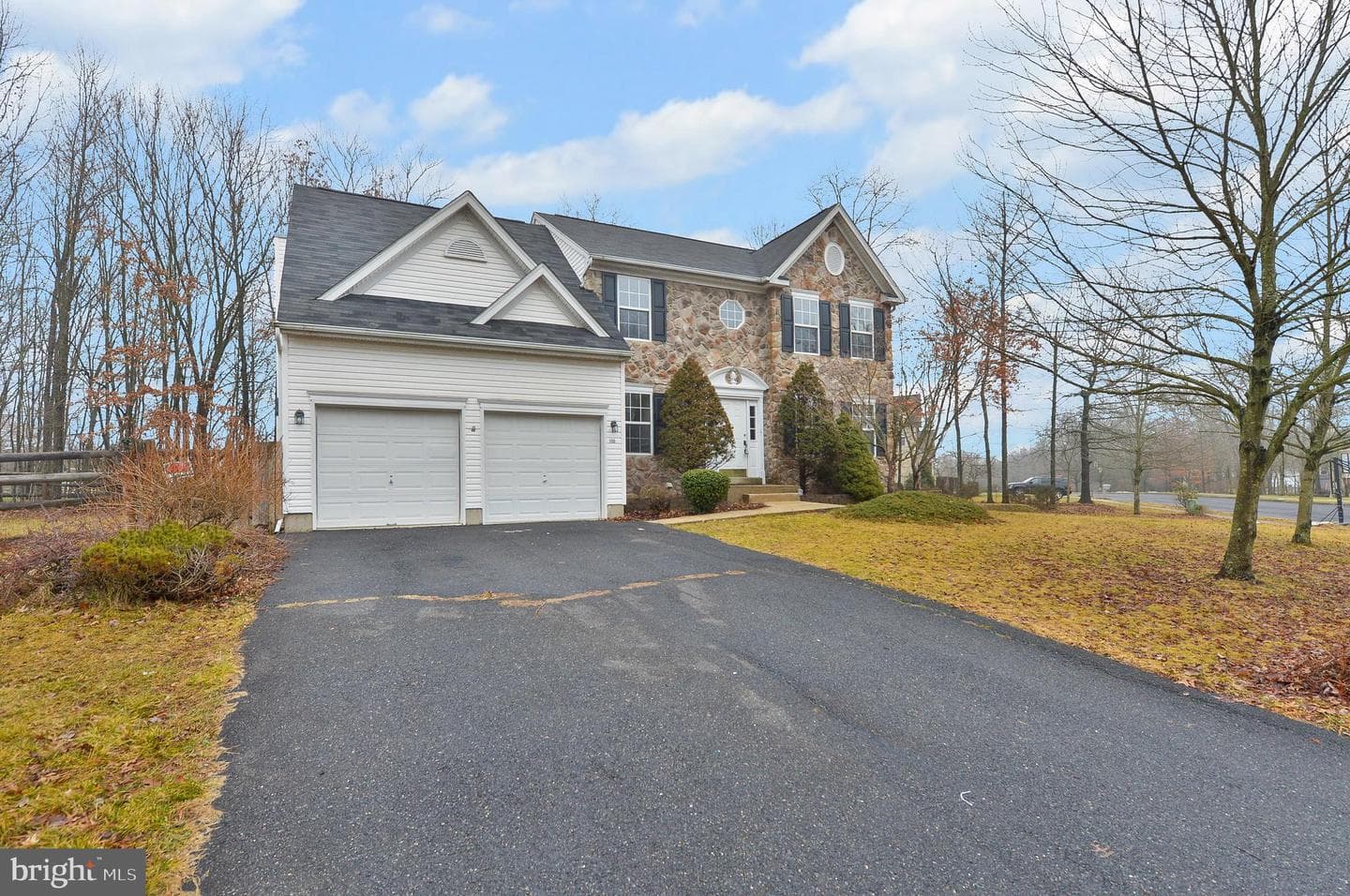 1150 Bridle Path Drive photo 2