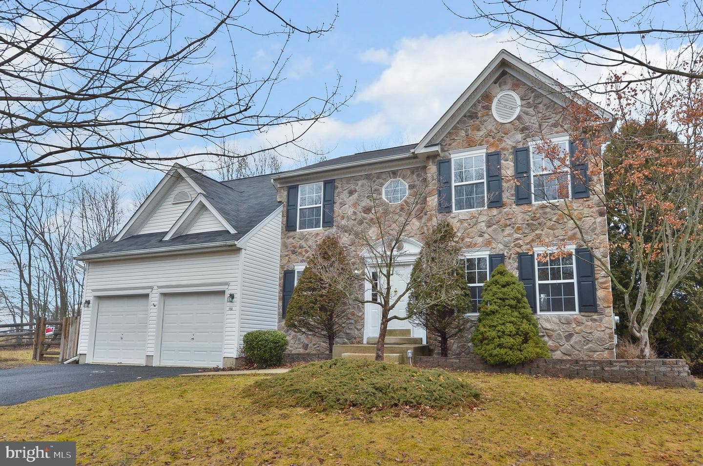 1150 Bridle Path Drive photo 3