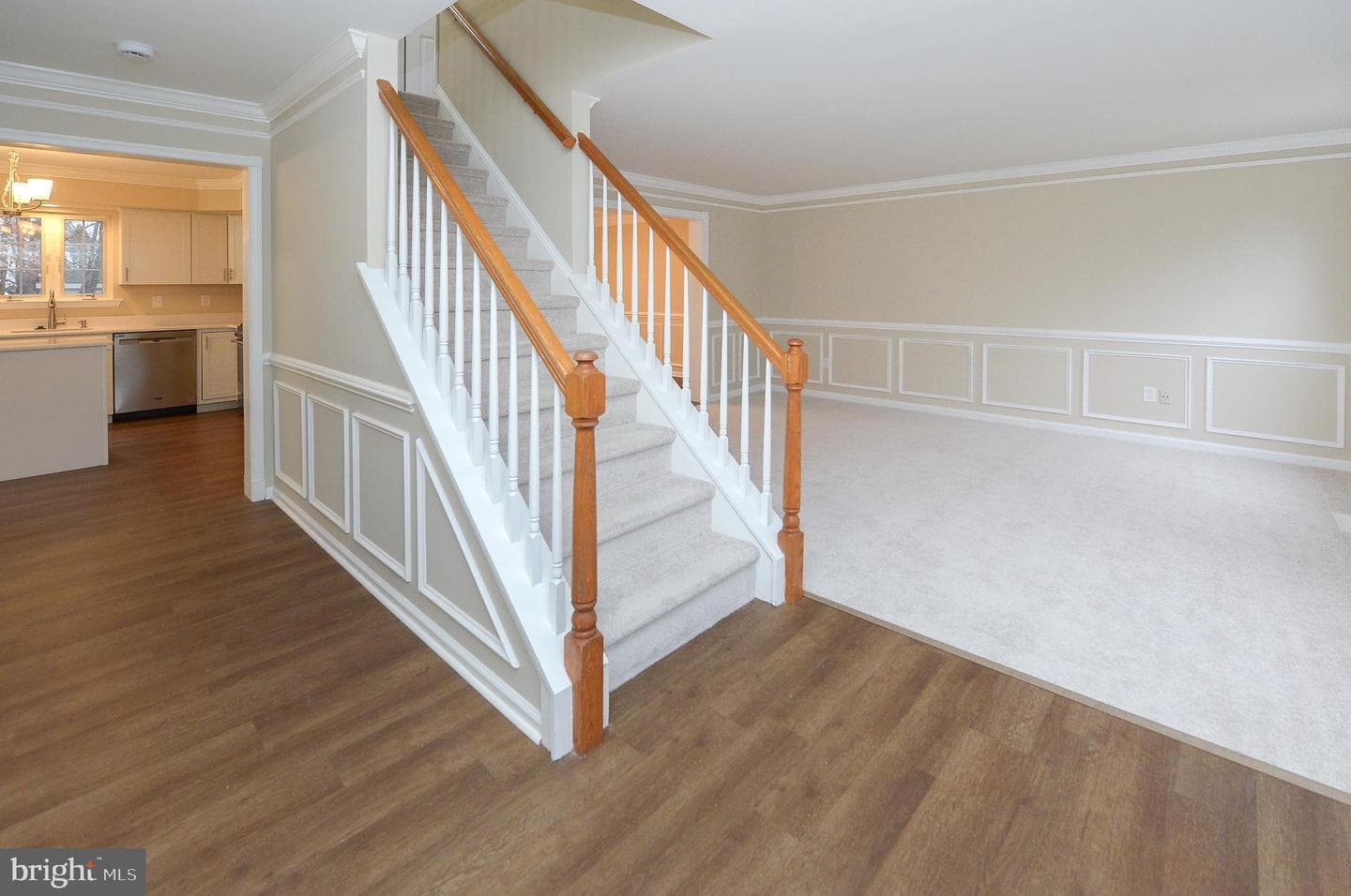 1150 Bridle Path Drive photo 4