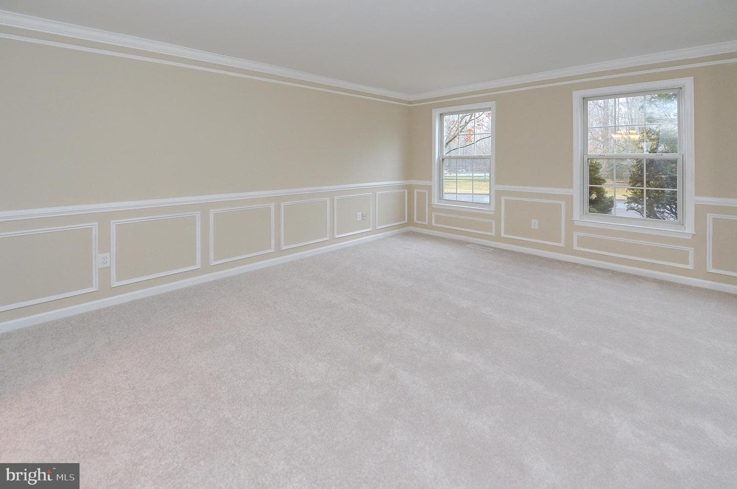1150 Bridle Path Drive photo 5