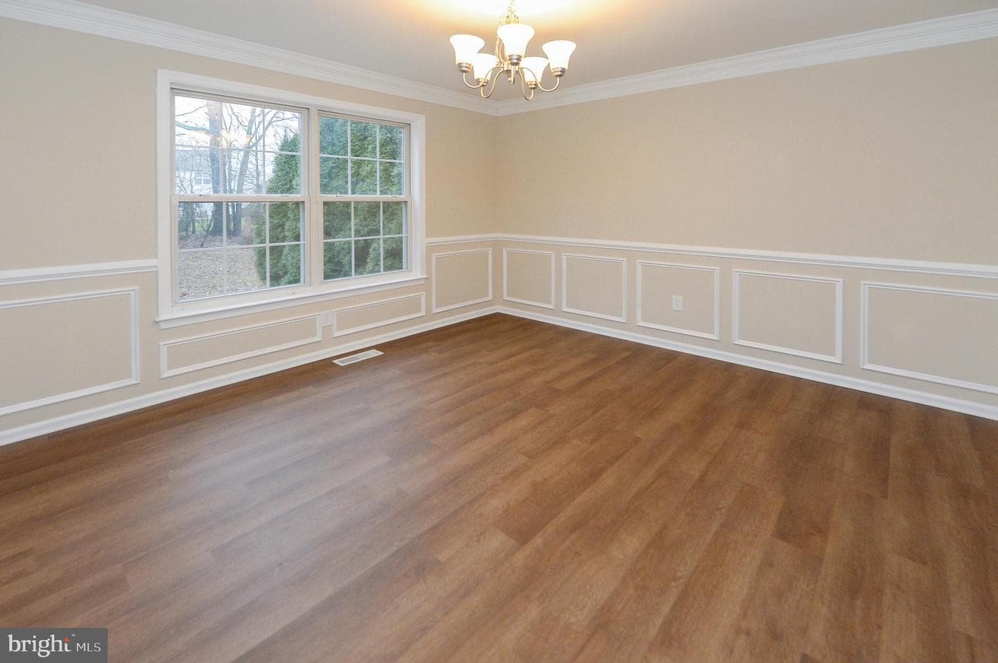 1150 Bridle Path Drive photo 7