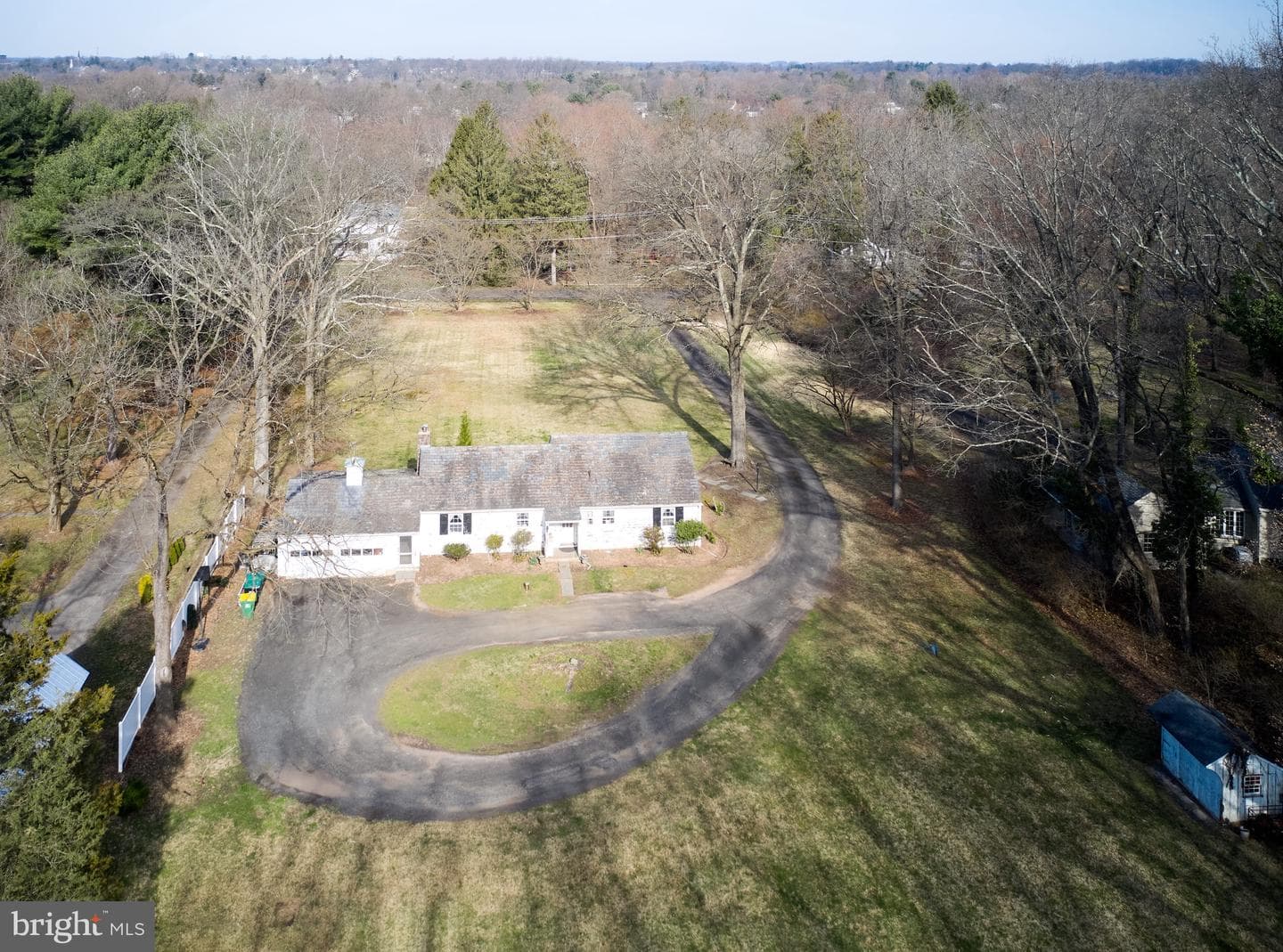 77 Cherry Lane photo 2