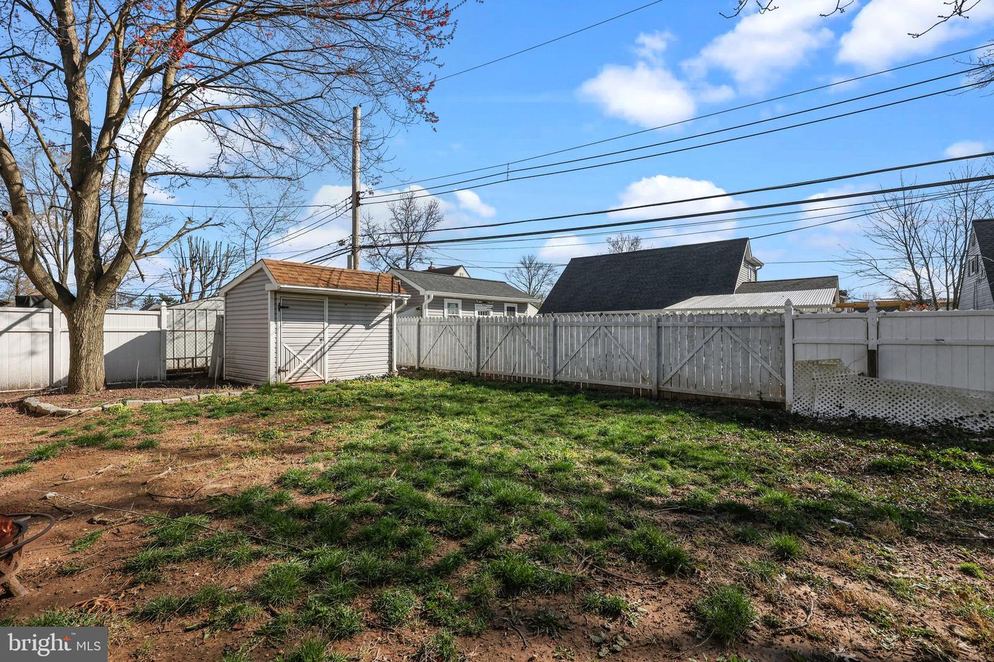 38 Nettletree Lane photo 28