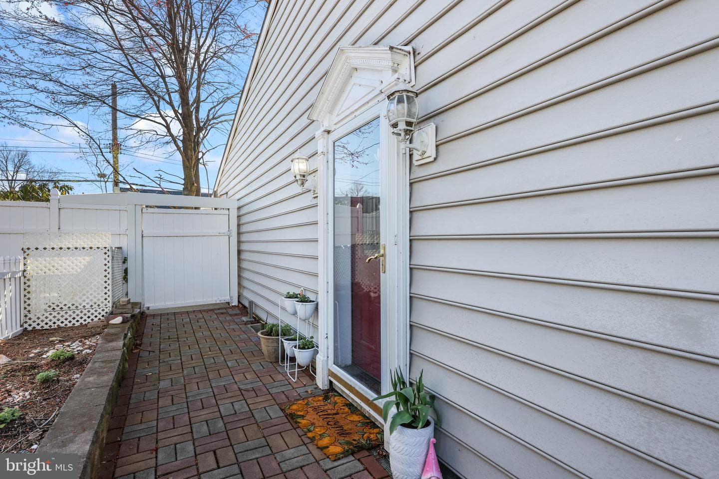 38 Nettletree Lane photo 5