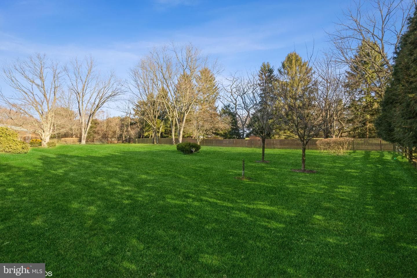 5839 N Deer Run Road photo 4