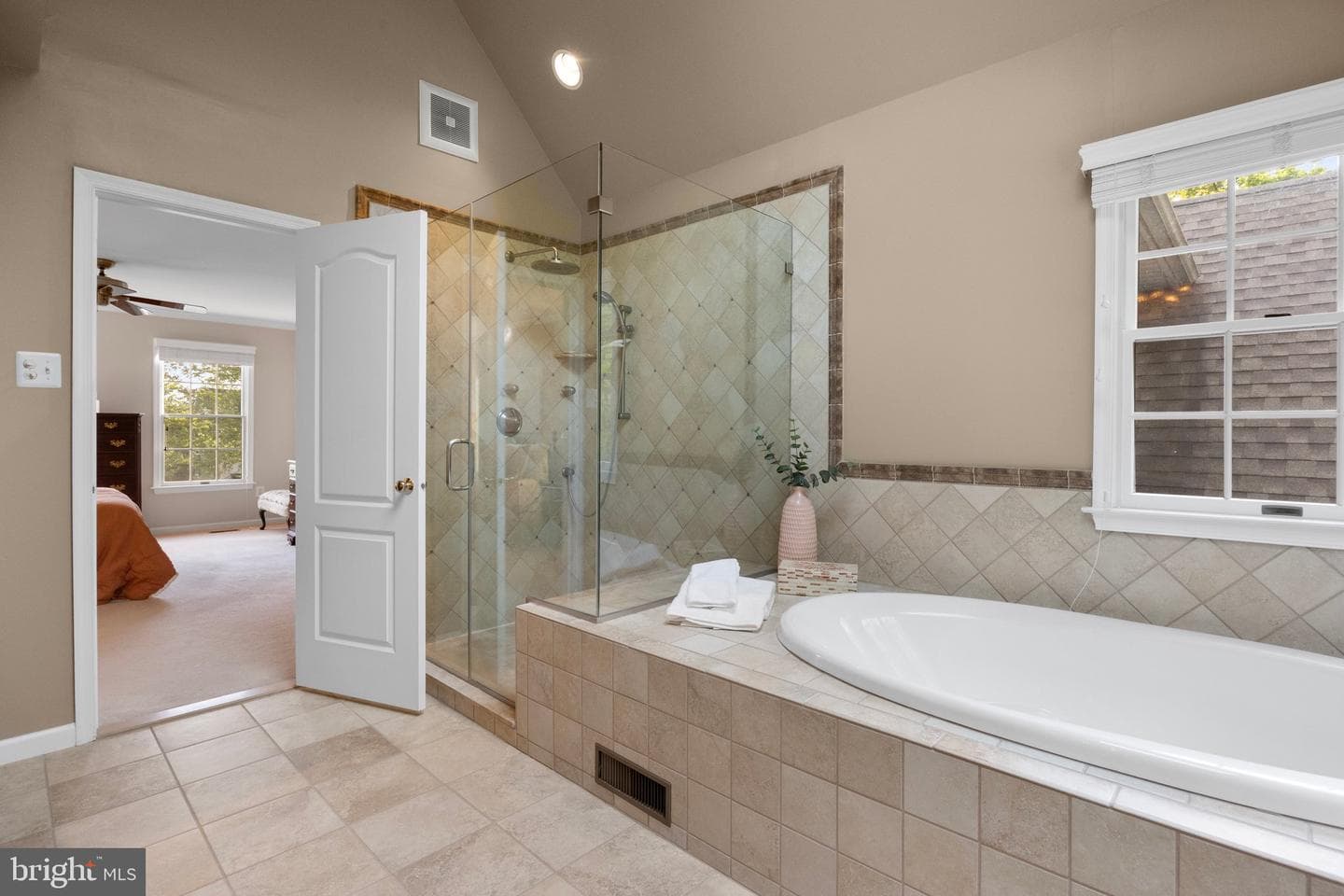 3435 Sussex Terrace photo 34