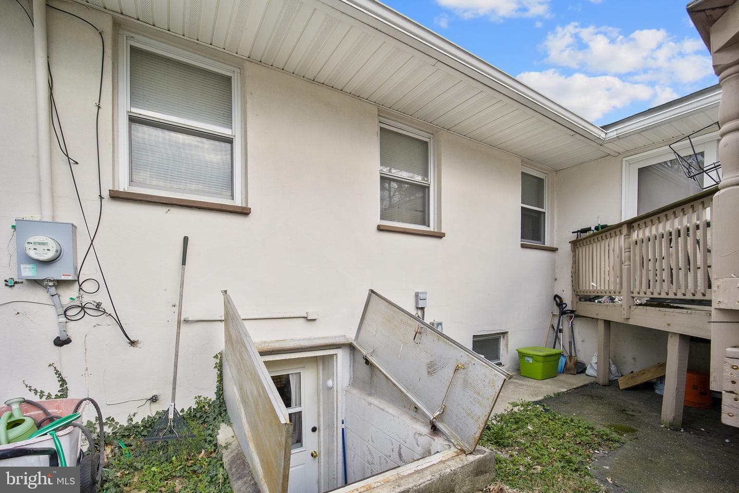 55 Ash Avenue photo 30