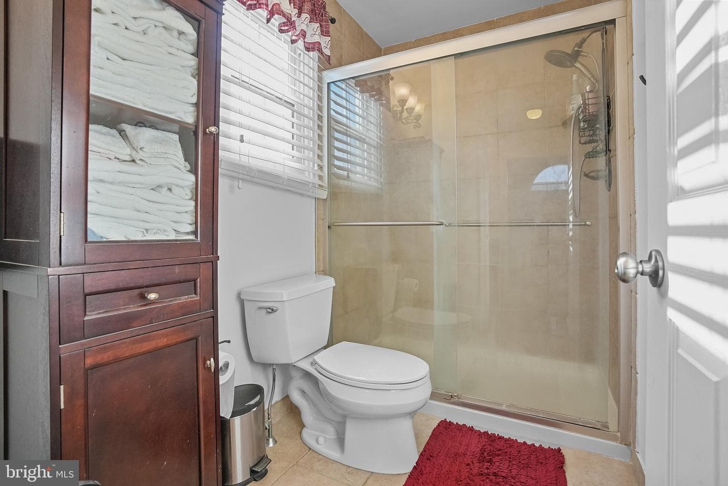 104 Nicholus Court photo 22