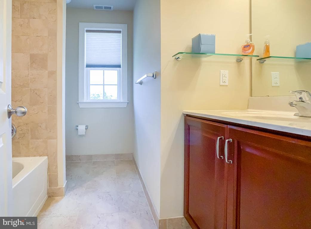 5 Emerson Court photo 13