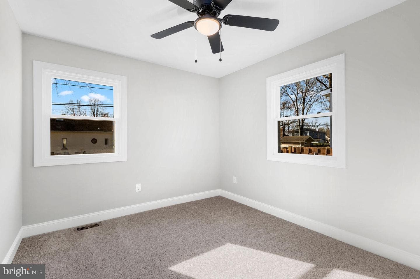 327 Prospect Avenue photo 21