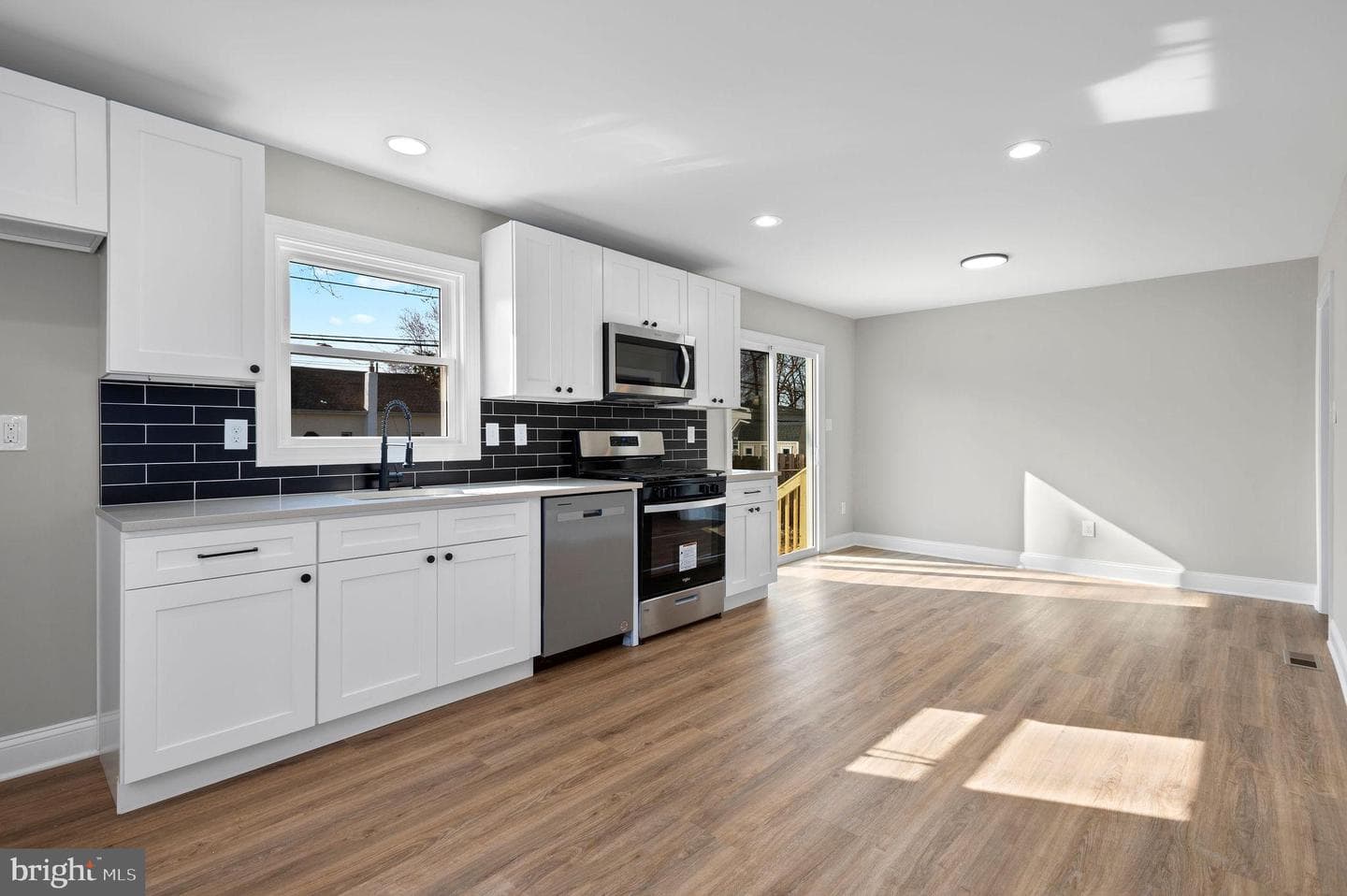 327 Prospect Avenue photo 3