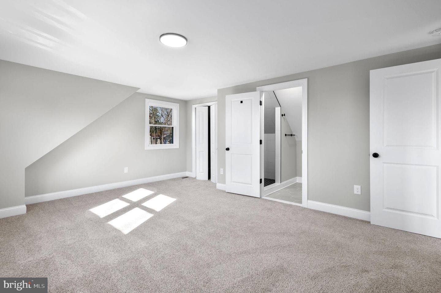 327 Prospect Avenue photo 9