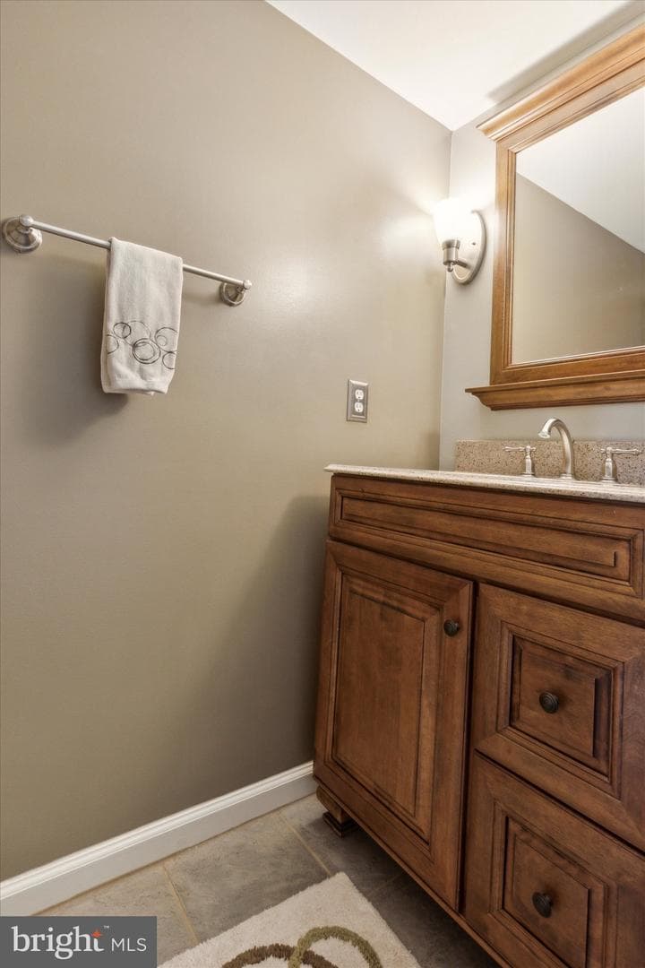2121 Claymont Drive photo 16