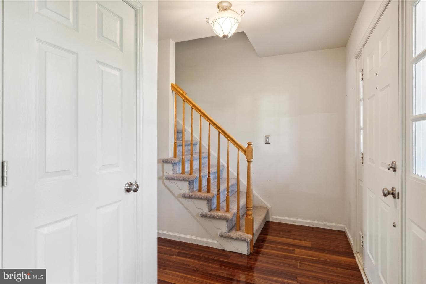 2121 Claymont Drive photo 4
