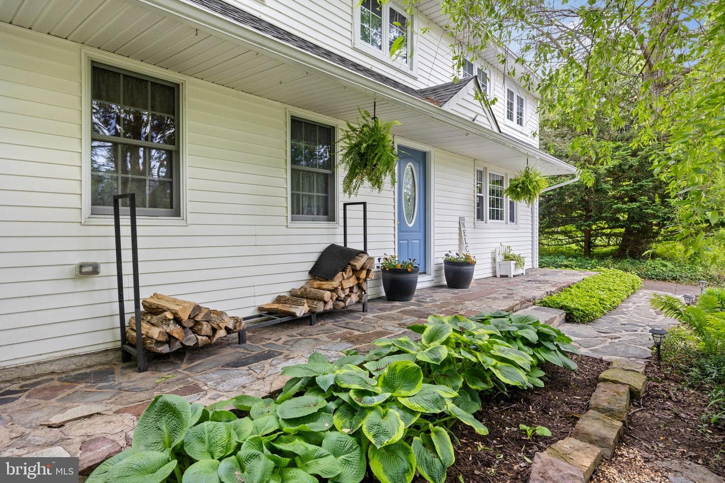 1520 Guinea Lane photo 3