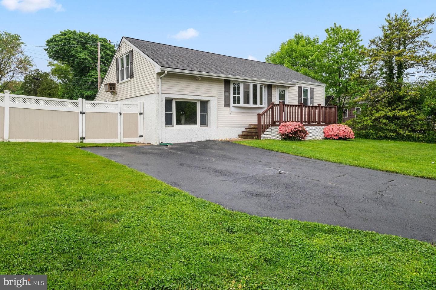 117 Green Lane photo 7