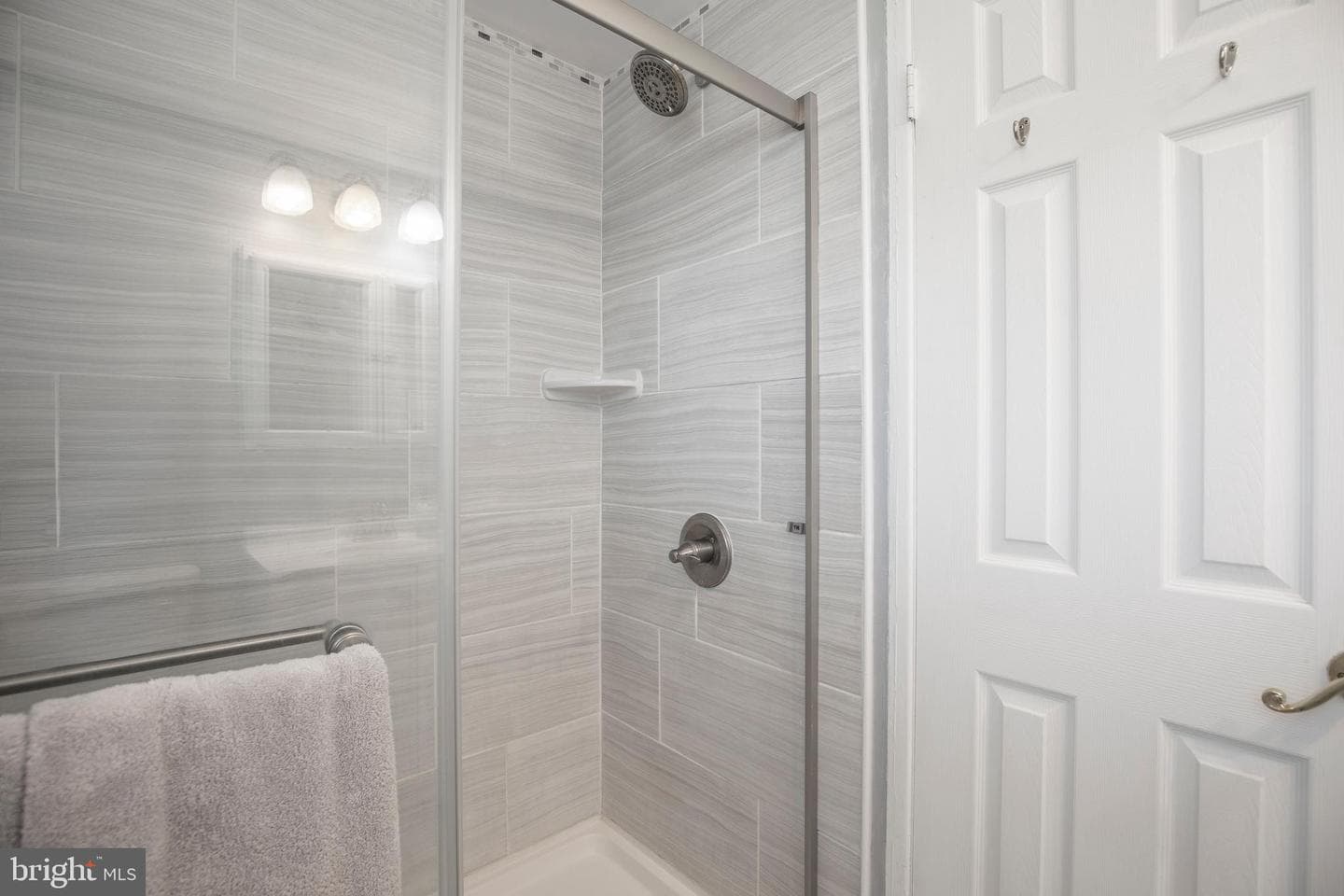 7 Tinder Road photo 29