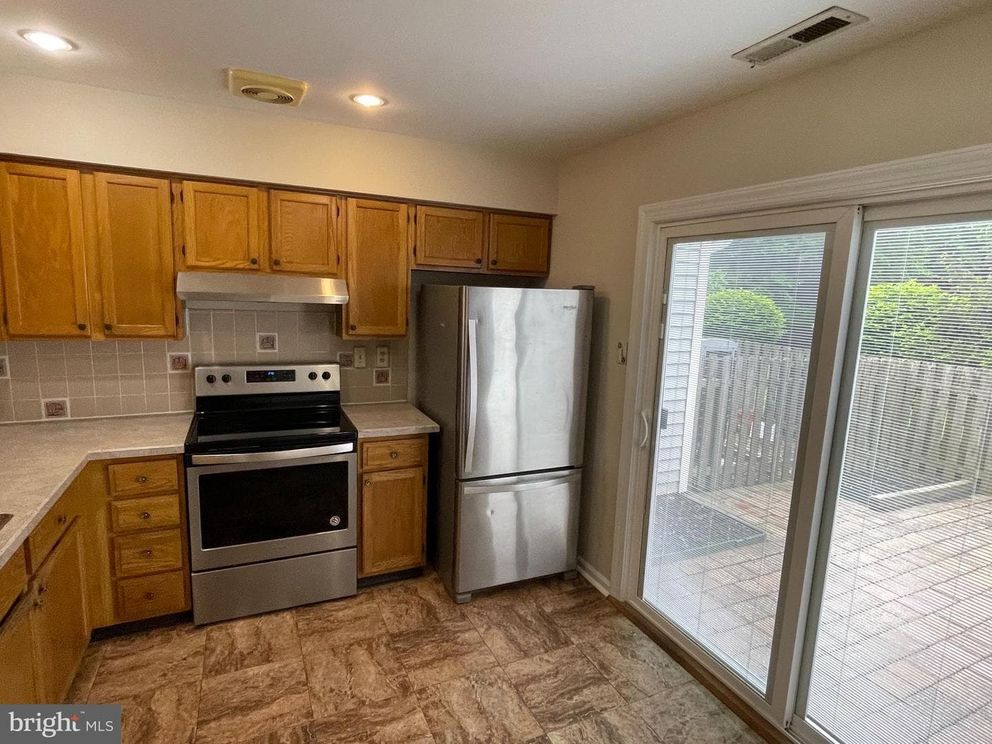 33 Eaton Court #130 photo 10