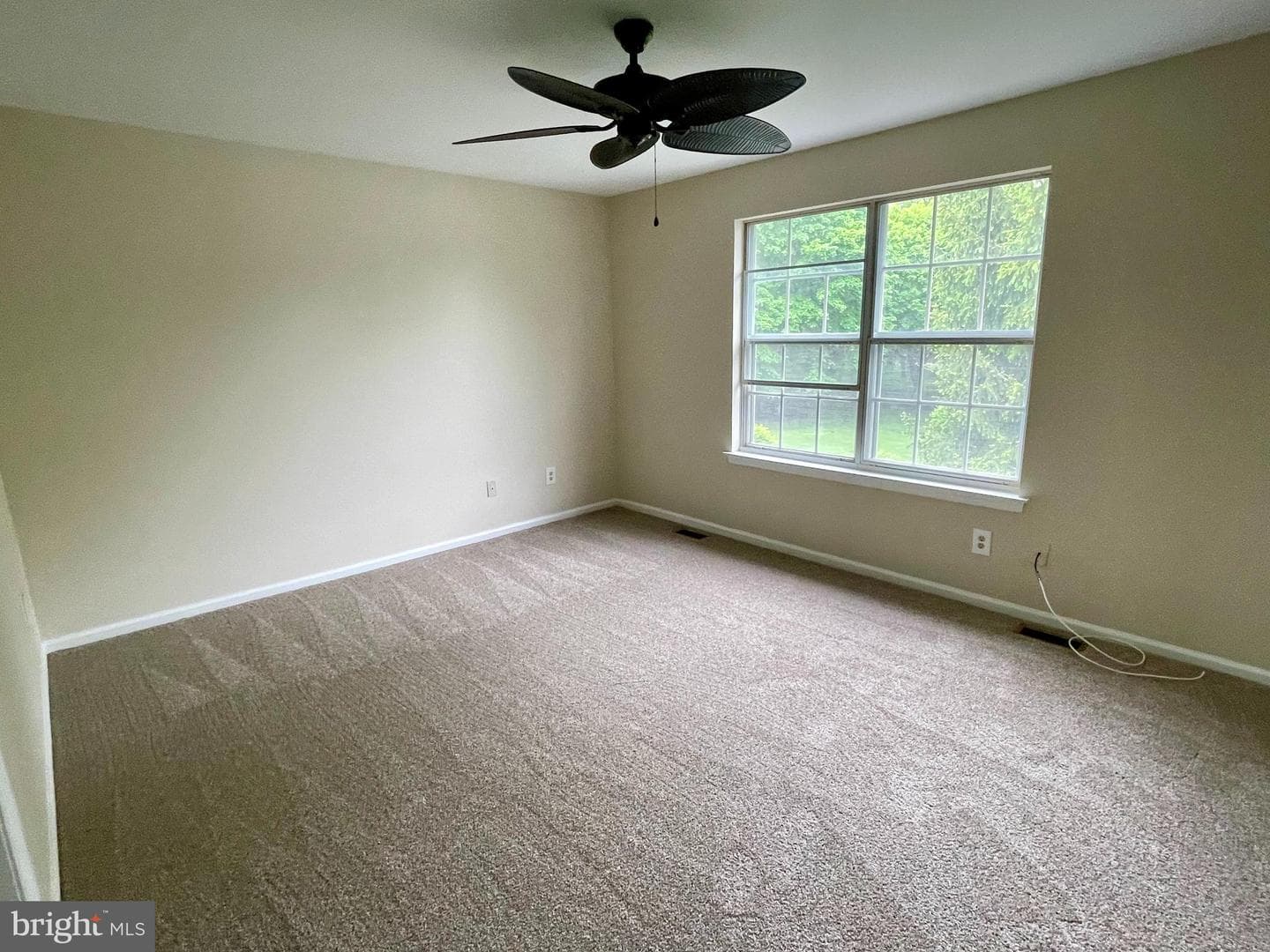 33 Eaton Court #130 photo 17