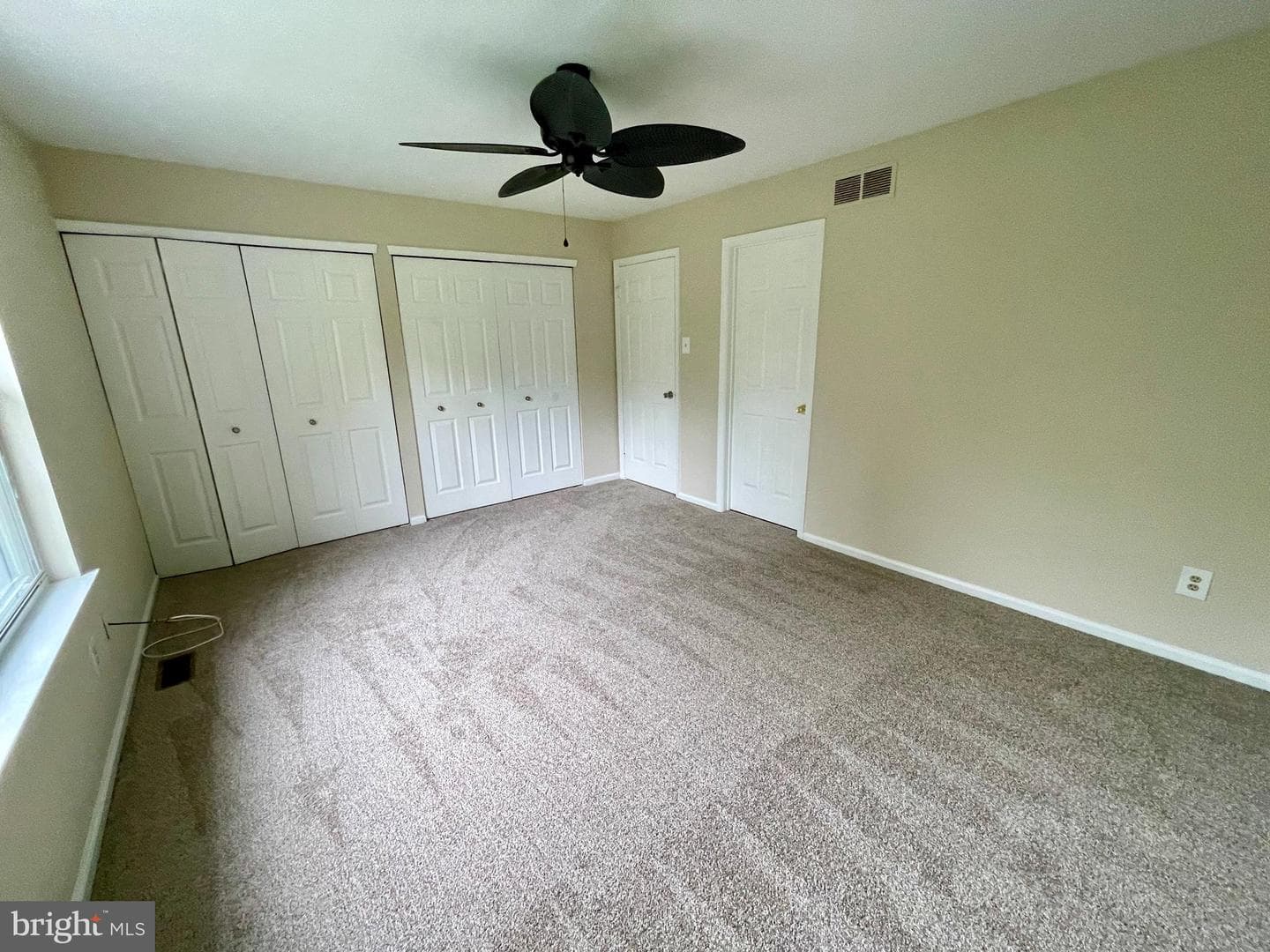 33 Eaton Court #130 photo 19