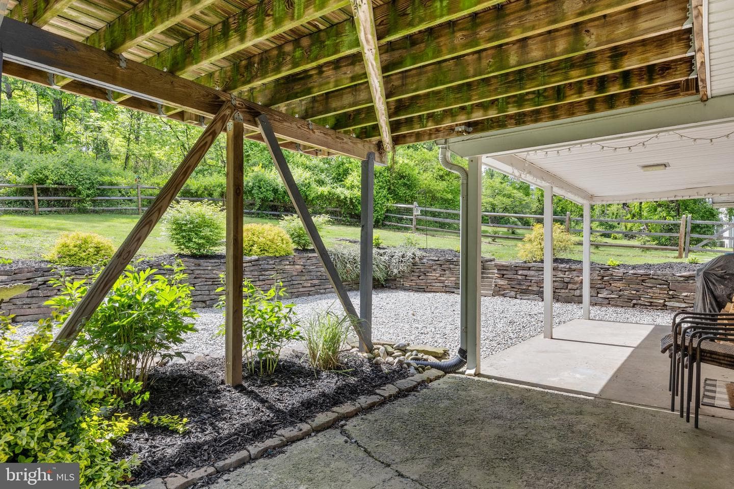 734 Skunk Hollow Road photo 29